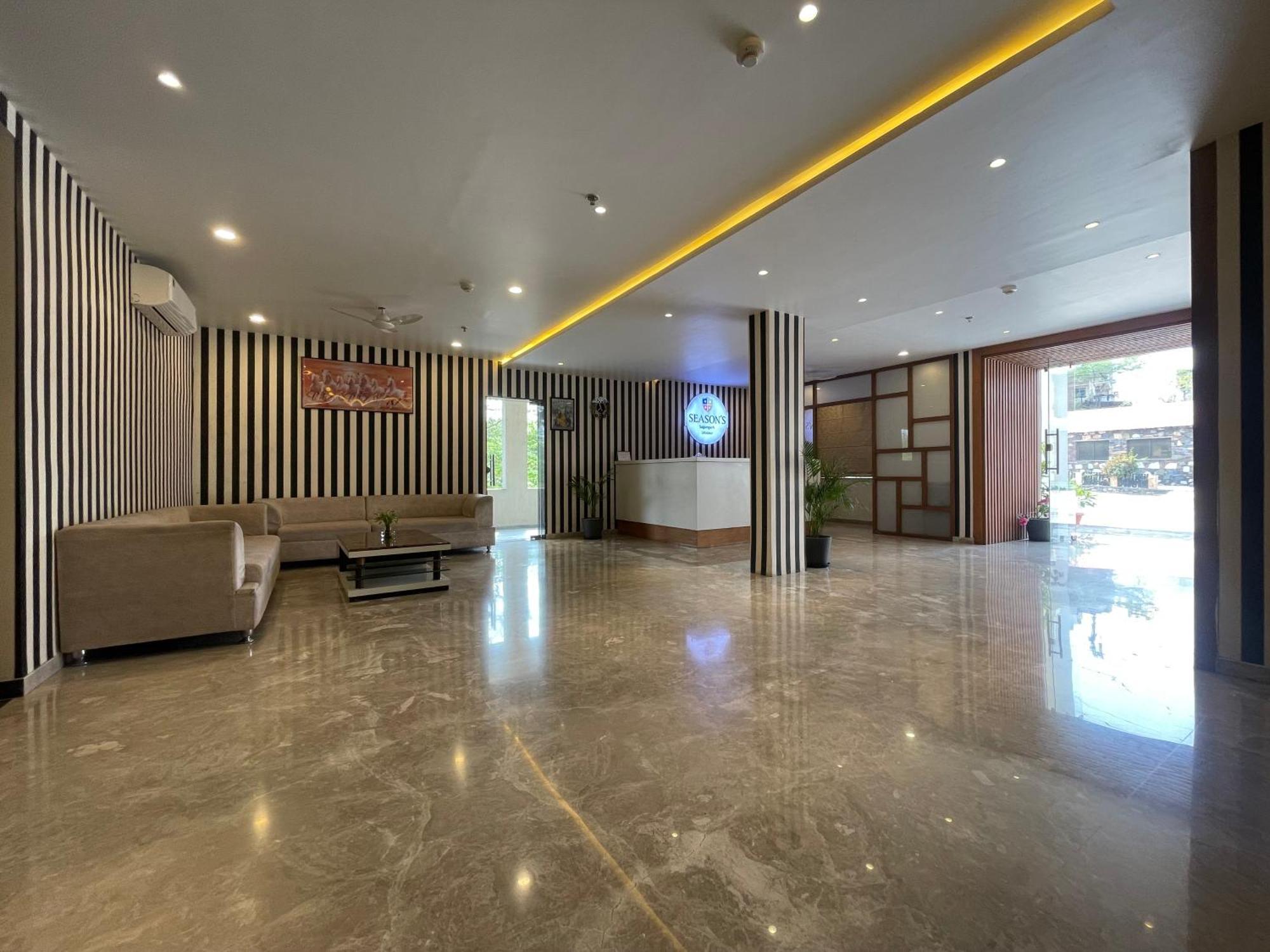 Seasons Sajjangarh Udaipur Exterior foto